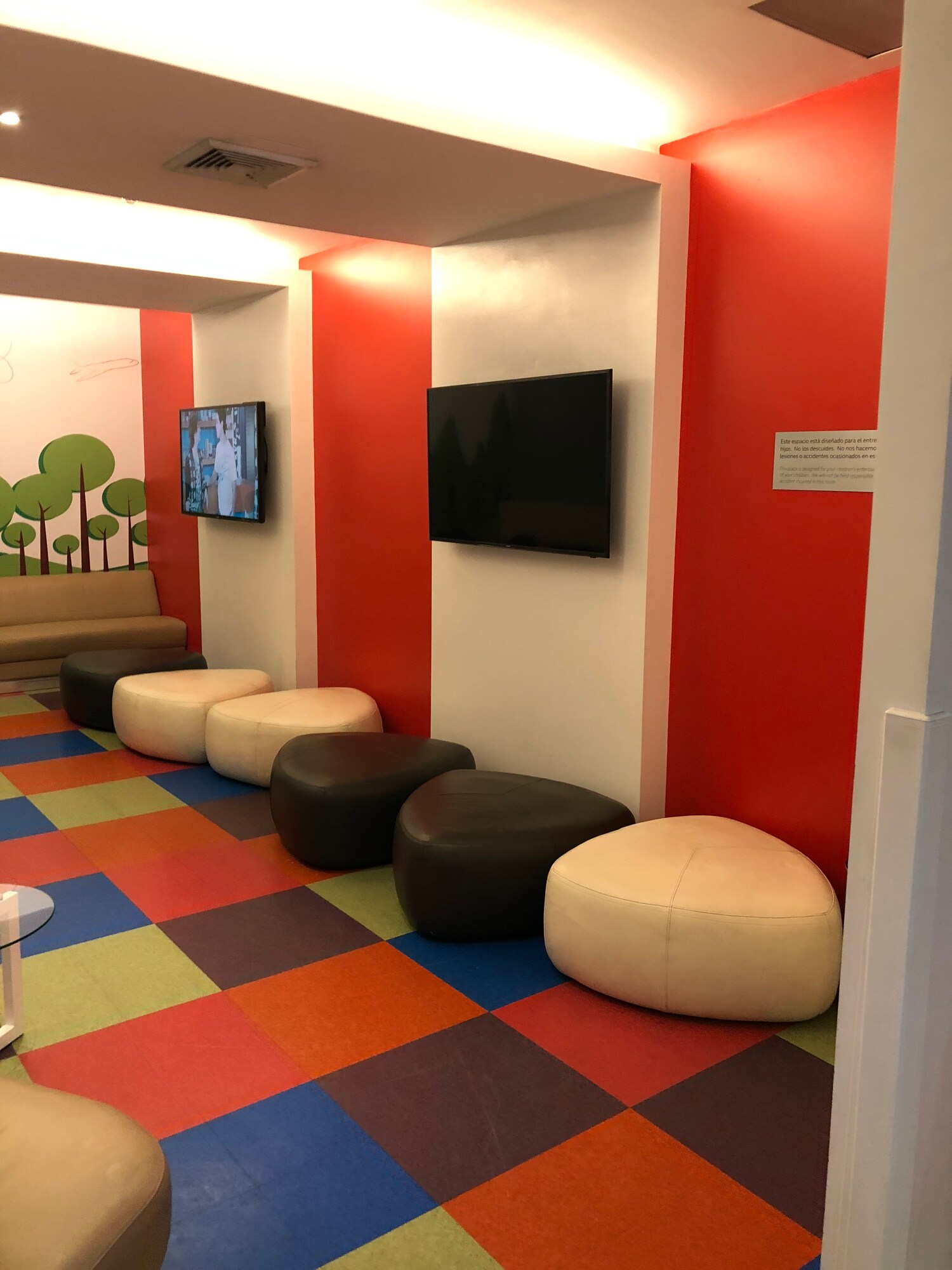 #4 of 5 images of Avianca Sala VIP (Temporarily Closed)