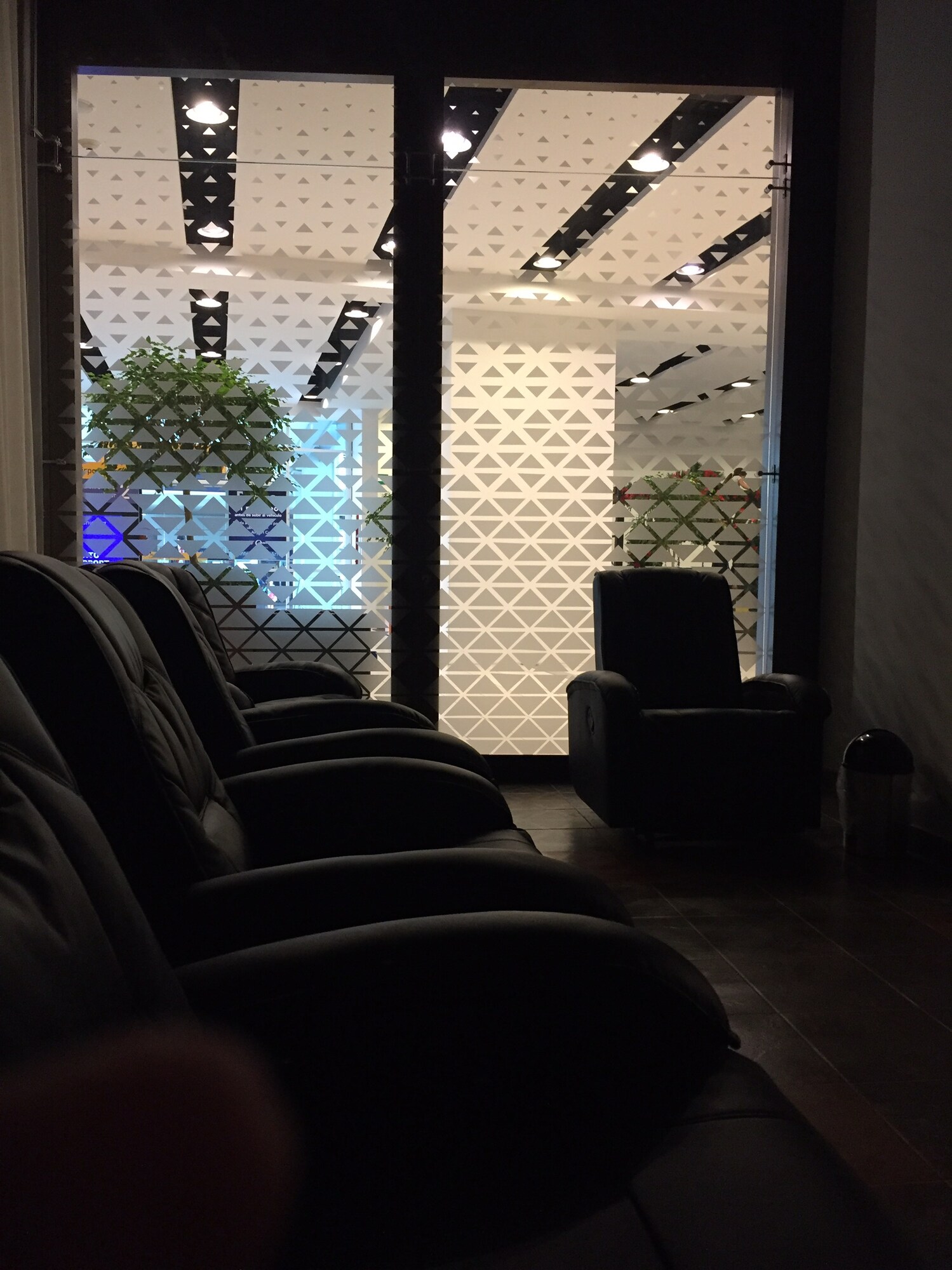 #5 of 5 images of Layover Stay