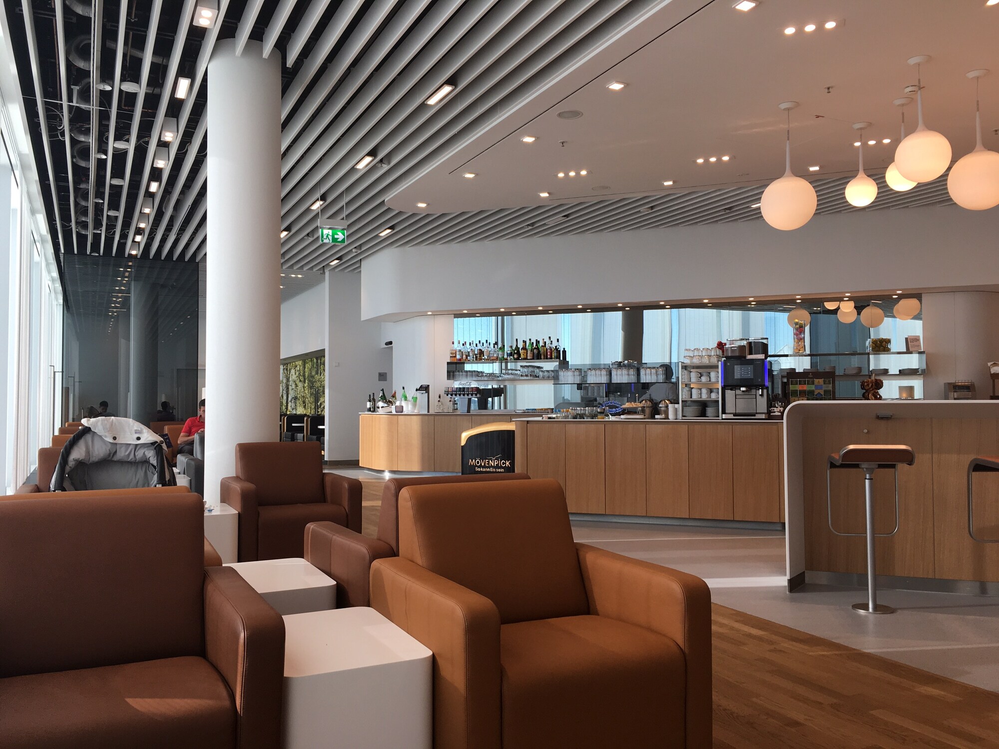#3 of 5 images of Lufthansa Senator Lounge (Schengen) (Temporarily Closed)