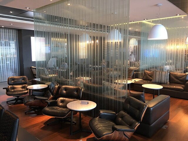 Lounge thumbnail 3