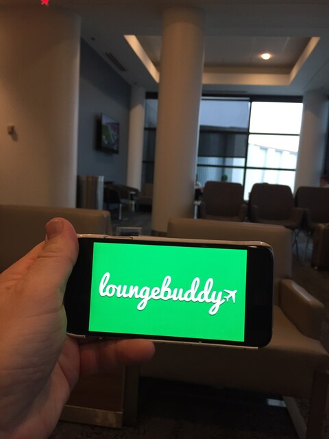 Lounge thumbnail 1