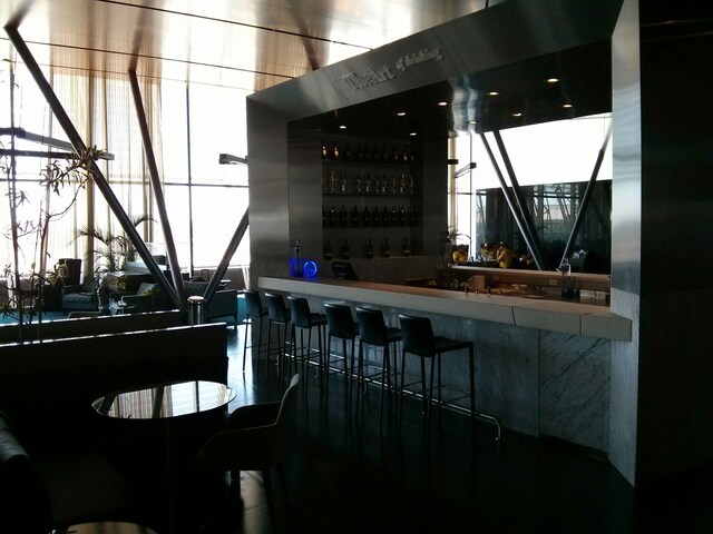 Lounge thumbnail 1