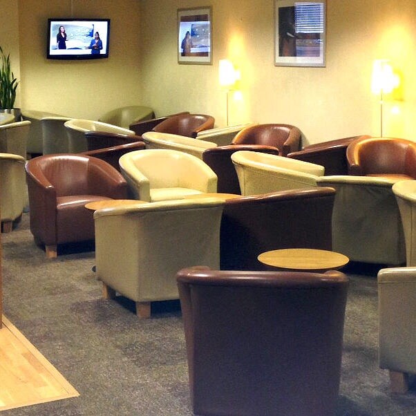 Lounge thumbnail 1