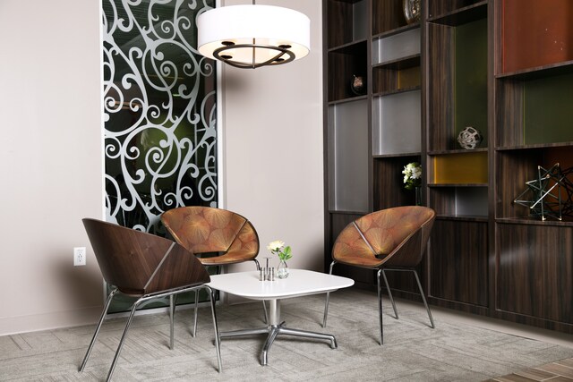 Lounge thumbnail 3