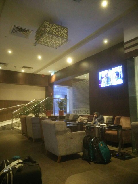 Lounge thumbnail 1