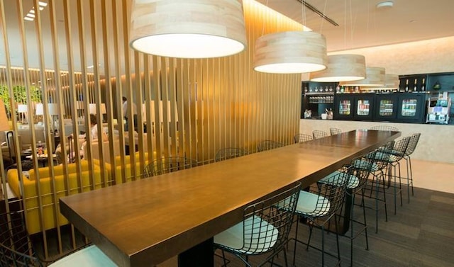Lounge thumbnail 3