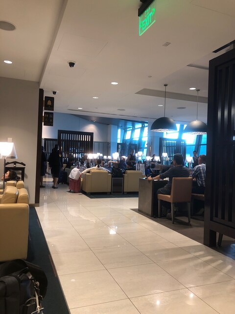 Lounge thumbnail 1